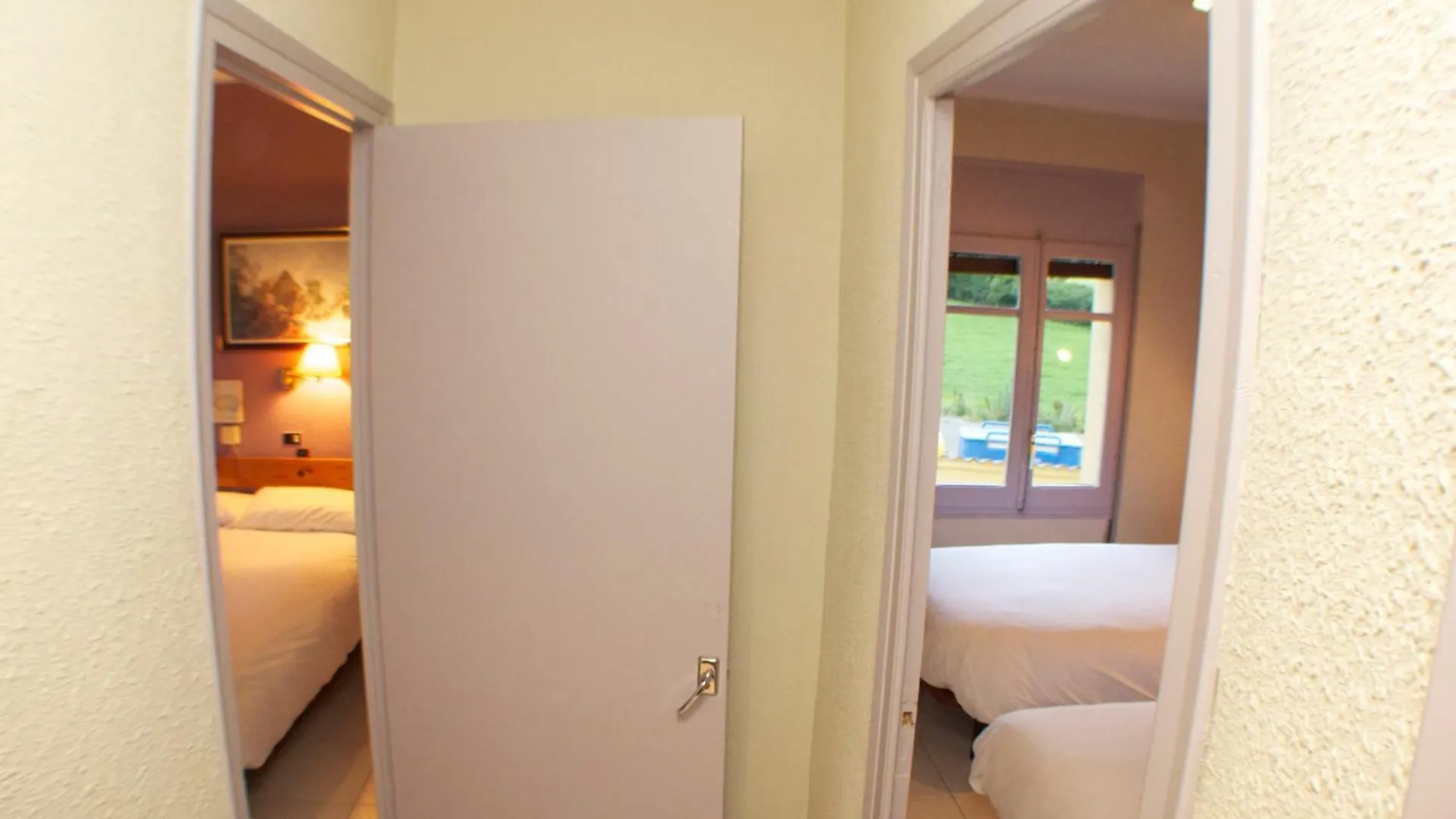 **  Hotel Mirador Lles Spain
