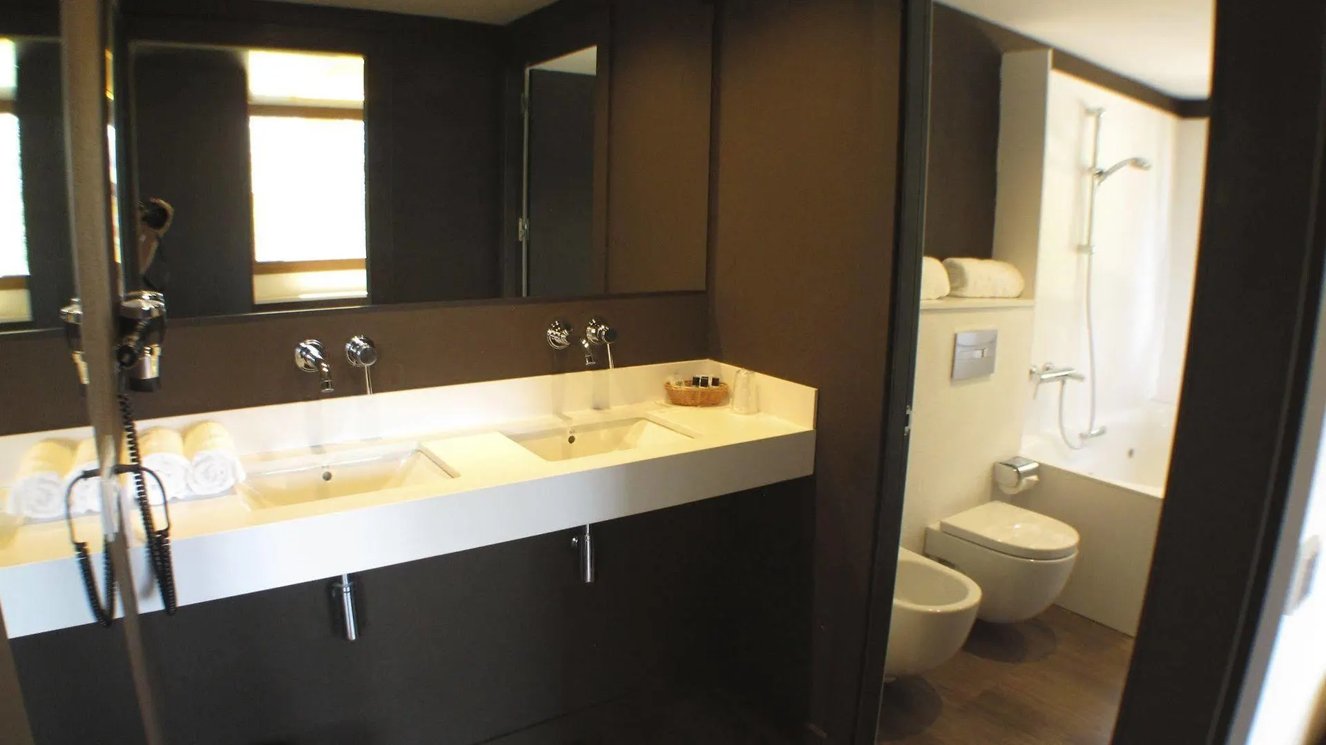 Hotel Mirador Lles Spain